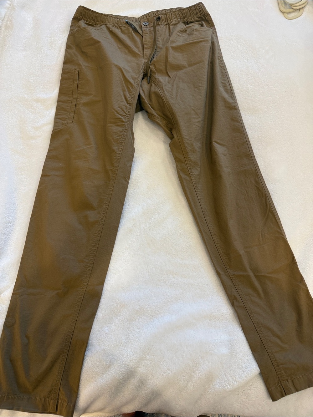 Men's Casual Straight-Leg Pants in Brown